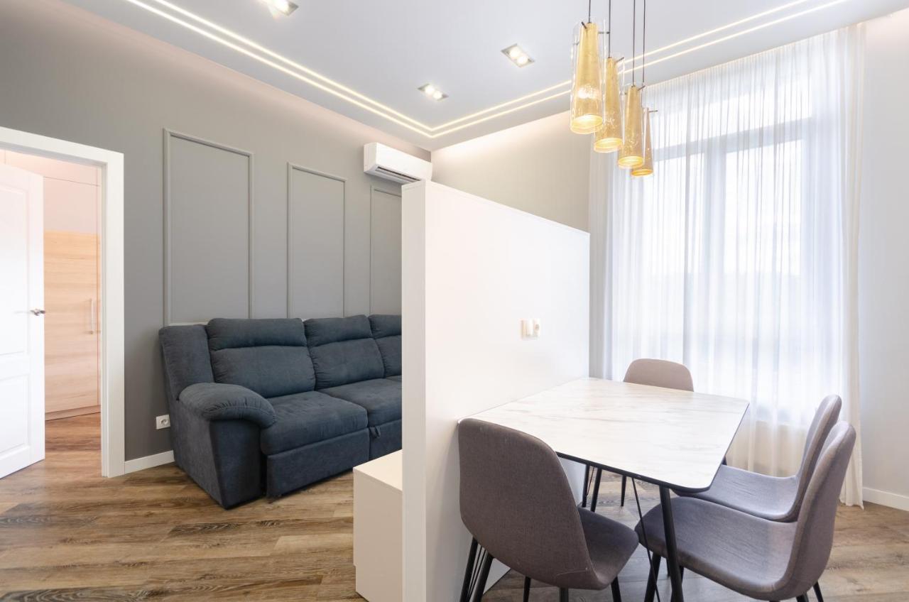 Petrovdom Ж38 In Luxury Apartments At 68 Zhylyanska Street,38 Perlyna Kijów Zewnętrze zdjęcie