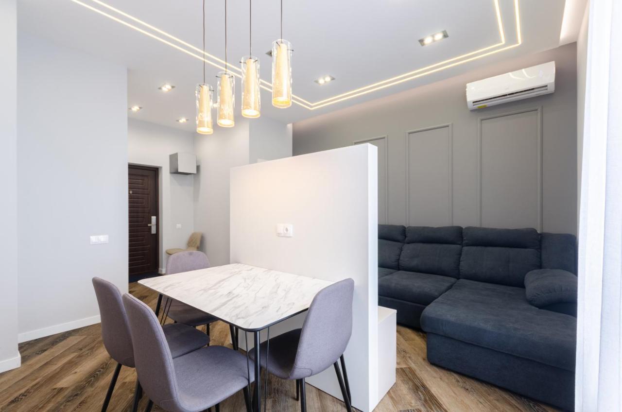 Petrovdom Ж38 In Luxury Apartments At 68 Zhylyanska Street,38 Perlyna Kijów Zewnętrze zdjęcie