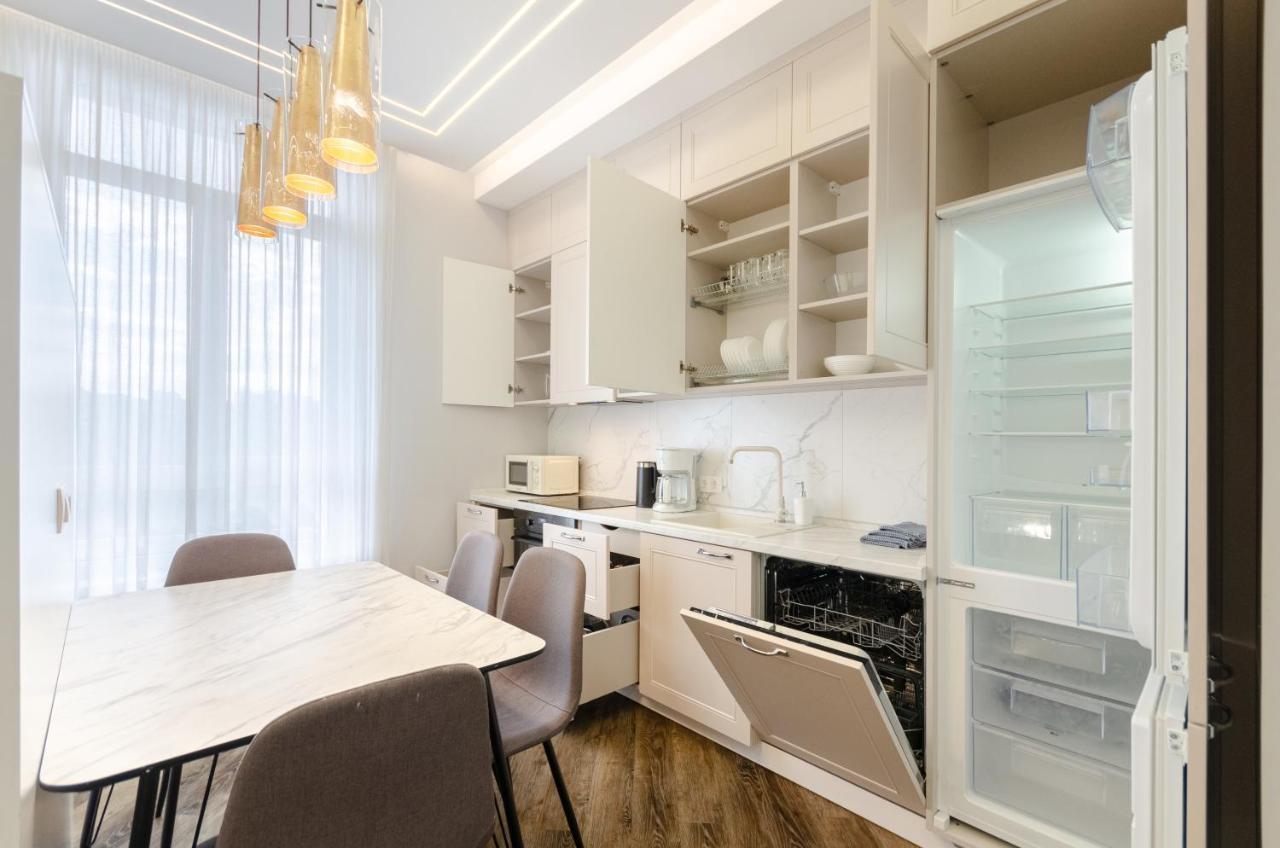 Petrovdom Ж38 In Luxury Apartments At 68 Zhylyanska Street,38 Perlyna Kijów Zewnętrze zdjęcie